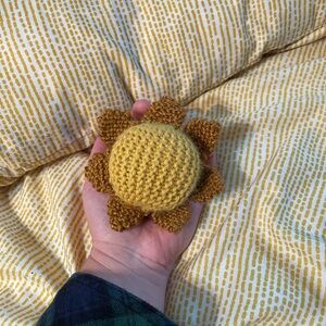 Hand knit Stuffed Sun Toy 🌞